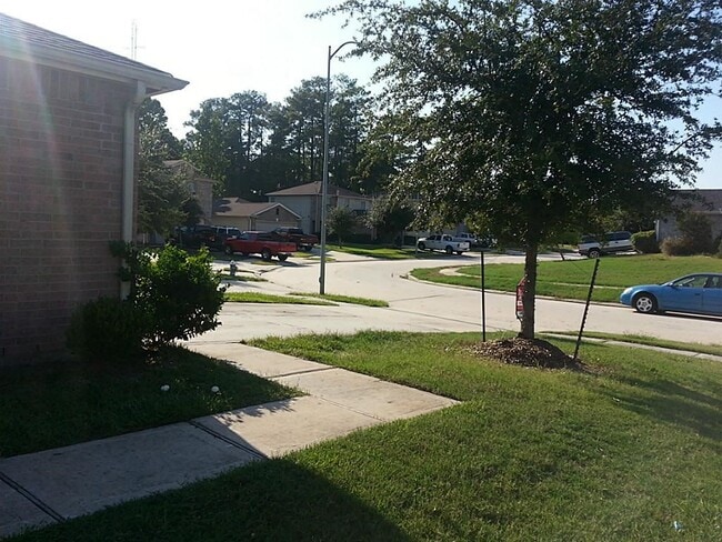 Building Photo - 22851 Twisting Pine Dr