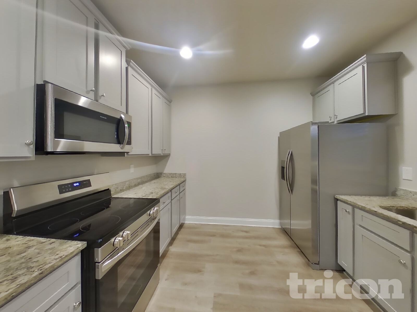 Building Photo - 805 Crescent Way