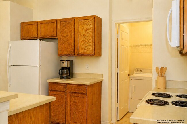 Building Photo - 969 Andalusia Loop