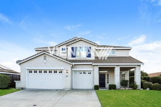 Building Photo - 4202 Mockingbird Ct