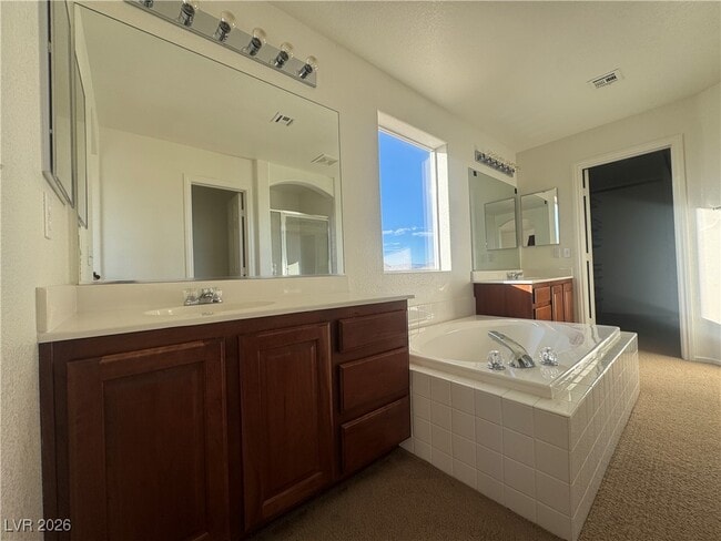 Building Photo - 1703 Paradise Reef Ave