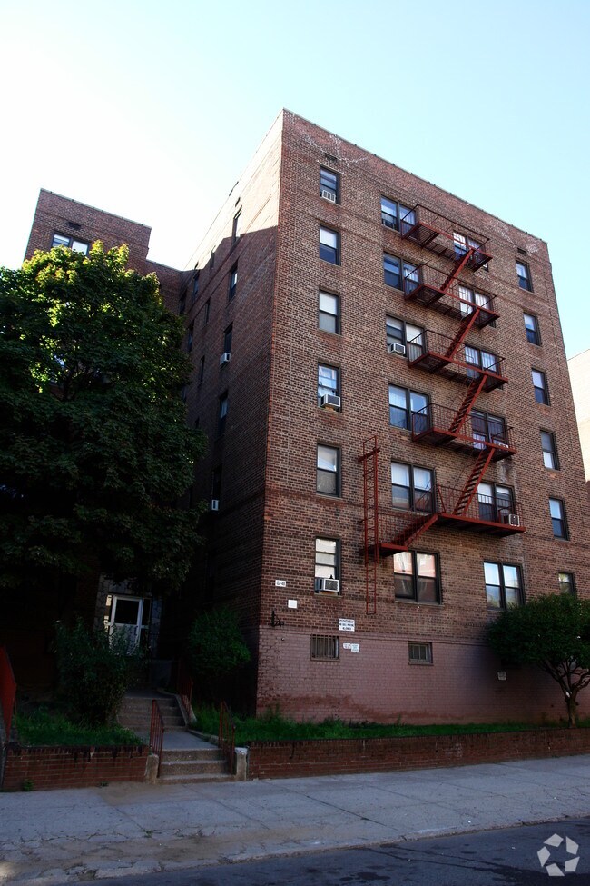 Sanford Terrace 13261 41st Rd Flushing NY 11355 Apartment Finder
