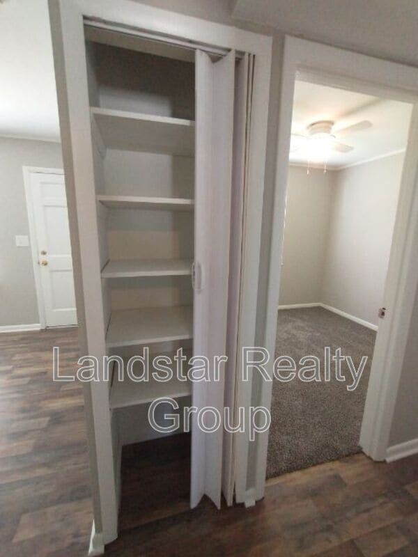 Building Photo - 9816 Titan Dr