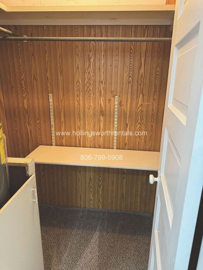 Building Photo - Remodeled and updated Efficiency in Tech Terrace