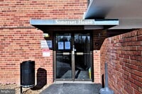 Building Photo - 120 N Bethlehem Pike