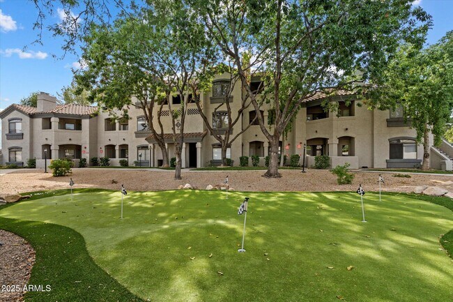 Building Photo - 15095 N Thompson Peak Pkwy