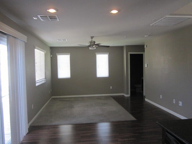 Building Photo - 8722 Brindisi Park Ave