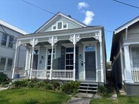 Building Photo - 7317 Cohn St