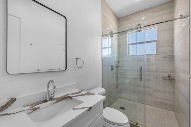 Building Photo - 510 Rd 5844