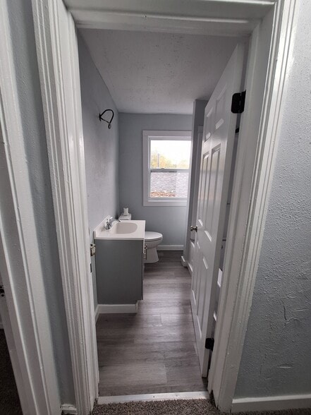 Building Photo - 1613 Jackson Ave