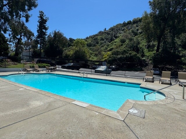 Building Photo - 5006 Collwood Way