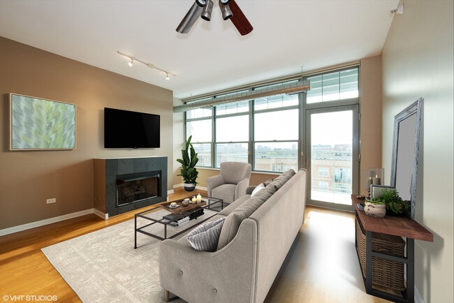 Building Photo - 1200 W Monroe St