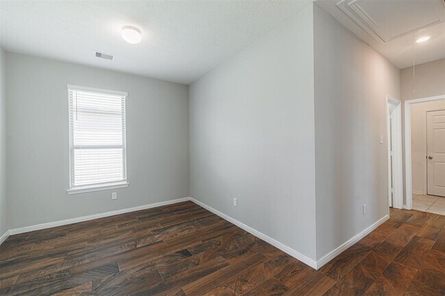Building Photo - 20715 Westfield Grove Pl