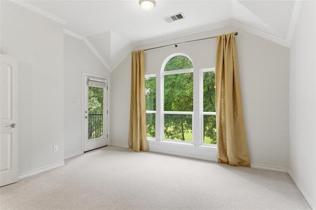 Building Photo - 2633 Eagle Dr