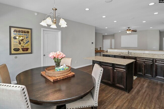 Building Photo - 836 Red Solstice Ct