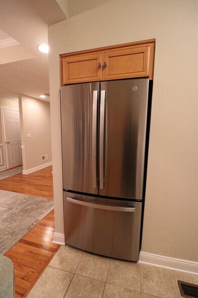 Building Photo - 1810 Merlot Dr