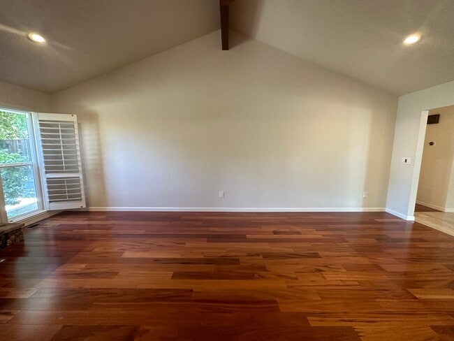 Building Photo - 2601 Bardolino Ln