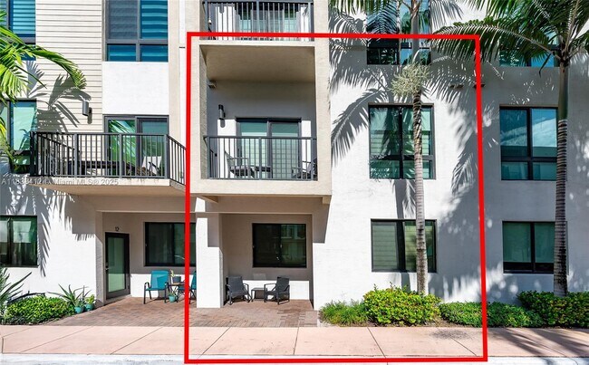 Primary Photo - 4740 NW 84th Ct