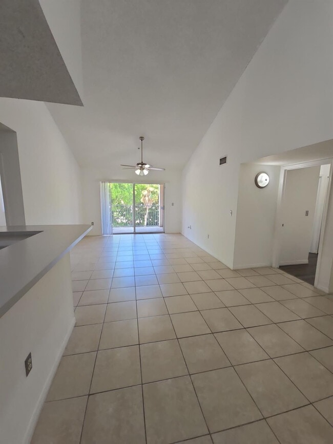 Building Photo - 12172 St.Andrews Pl