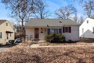 Building Photo - 2627 Louis Ave