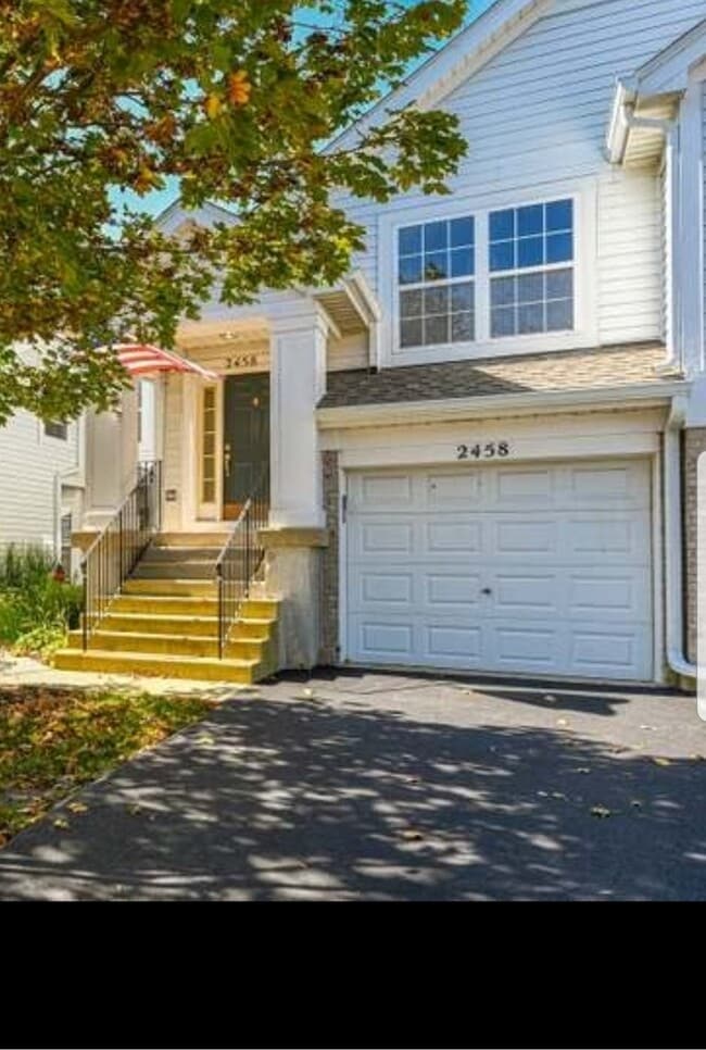 Primary Photo - 2458 Wilton Ln