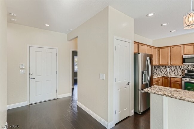 Building Photo - 2517 Willow Wren Dr