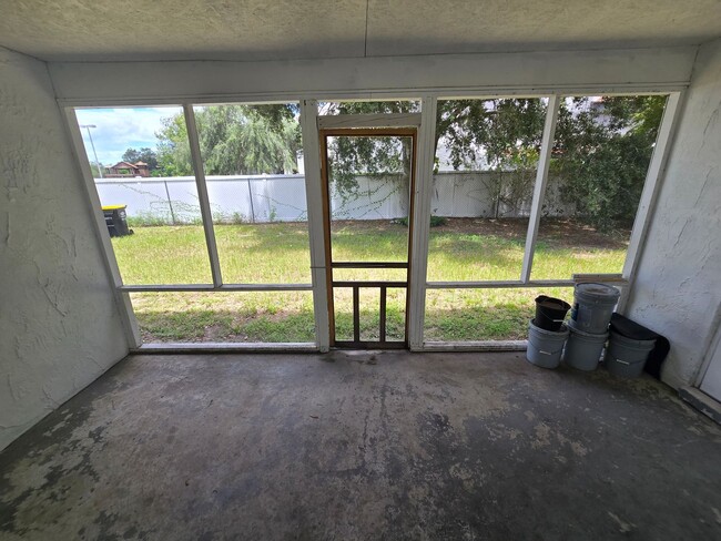 Building Photo - 3007 Reiter Dr