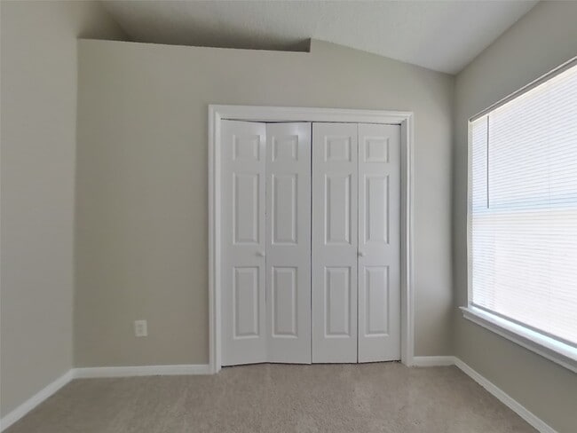 Building Photo - 3215 Kelling St