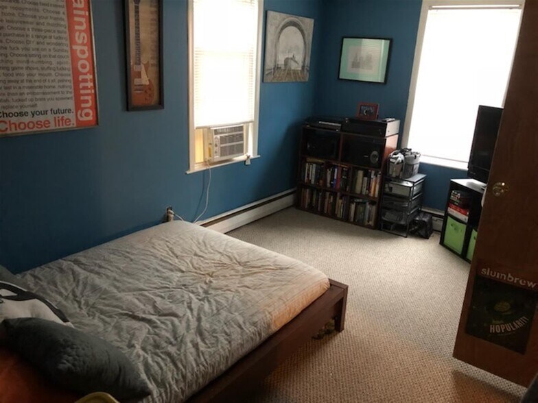 Building Photo - 9 Lowell Ter