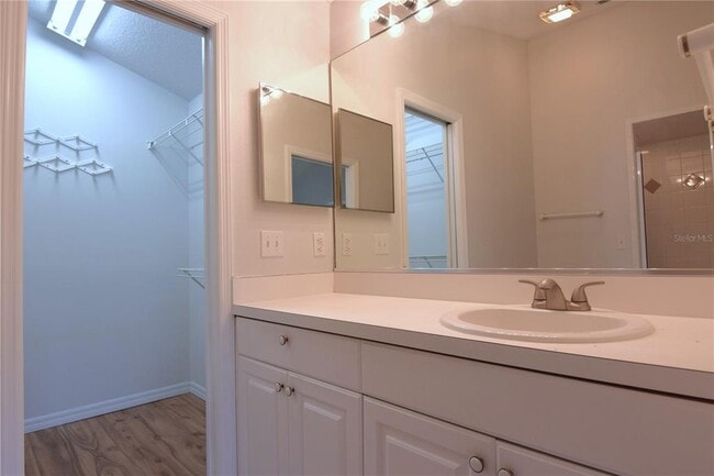 Building Photo - 8355 Glen Rose Way