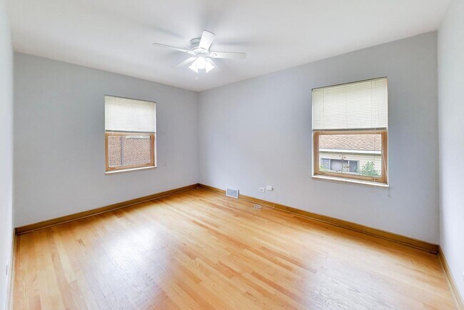Building Photo - 3024 S Harlem Ave