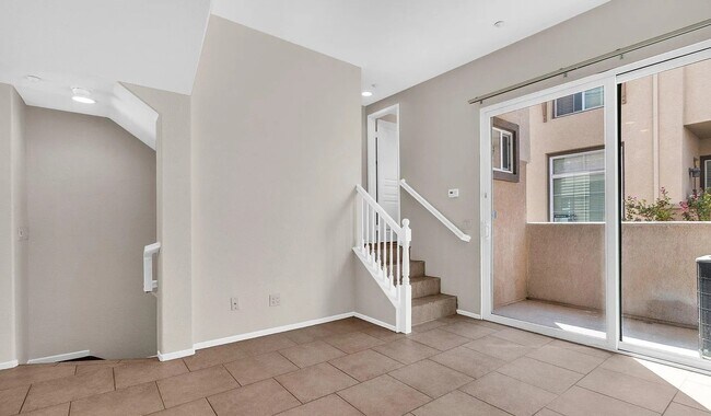 Building Photo - 443 Almond Rd