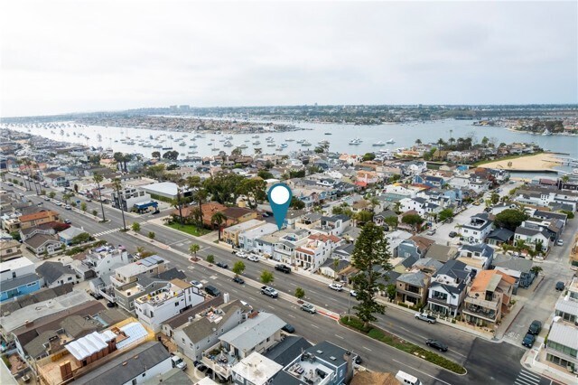 Building Photo - 116 E Balboa Blvd