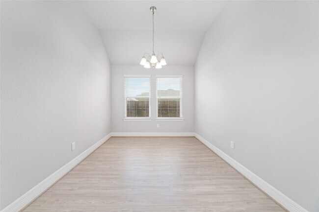 Building Photo - 3230 Andlor Hills Dr