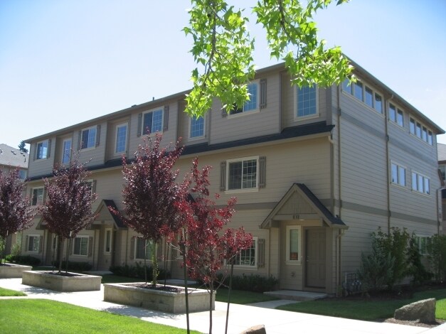 Building Photo - 18th Street Commons