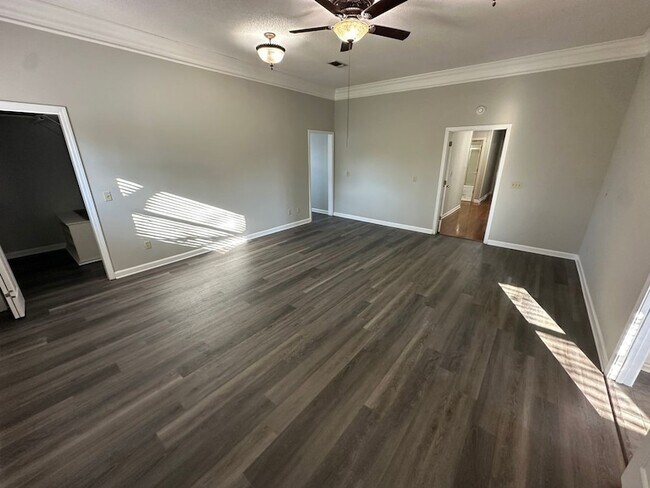 Building Photo - 2720 Leeville Pike