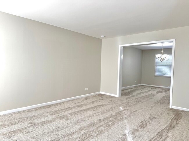 Building Photo - 1209 W Bauer Rd