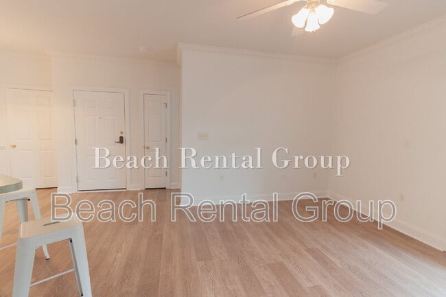 Building Photo - 2029 Silvercrest Dr