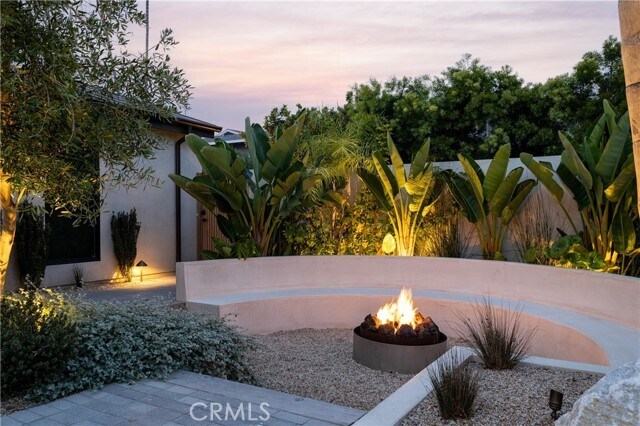 Building Photo - 2703 Via Montecito