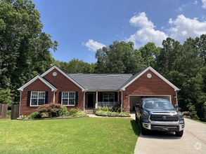 Building Photo - 2582 Oak Bluff Dr