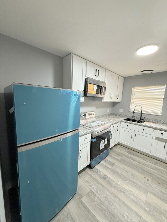 Building Photo - 3606 Mc Vay St SW