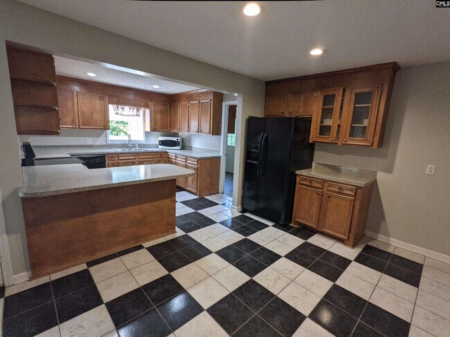 Building Photo - 1071 Sandy Cir