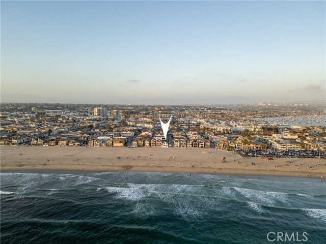 Building Photo - 2500 W Oceanfront