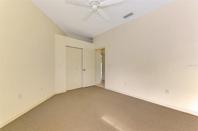 Building Photo - 4350 Iola Dr