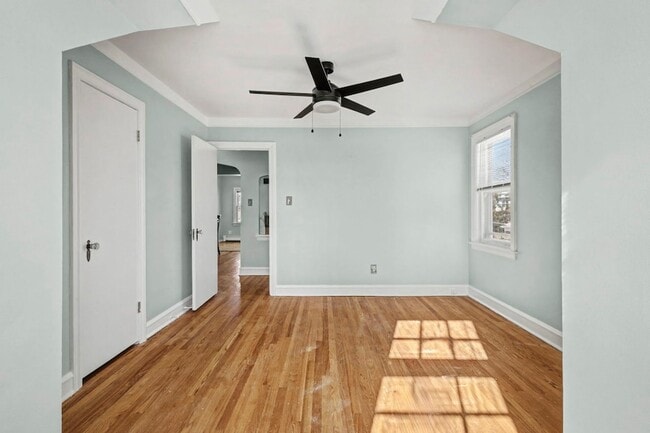 Building Photo - 6550 W Ebinger Dr