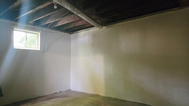 Building Photo - 67 Joyner Ave