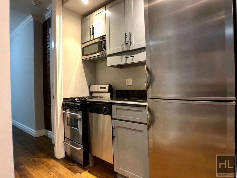 Building Photo - E 13TH ST.