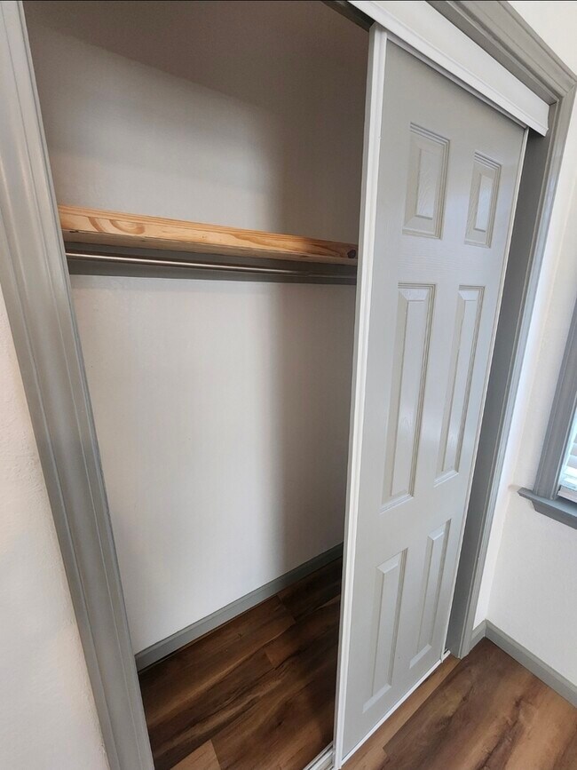 Building Photo - 4706 Bowie Dr