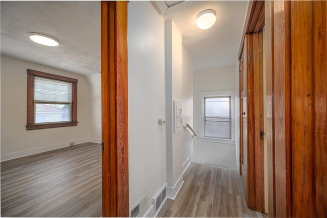 Building Photo - 2606 Belmar Pl