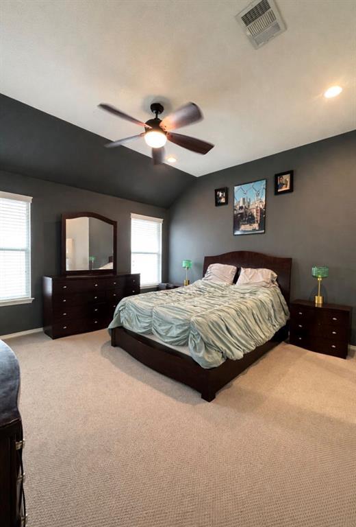 Building Photo - 1052 Hot Spring Valley